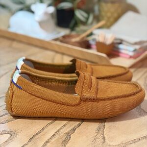Pre-Loved but Gently Worn ROTHY’S ‘The Driver’ Loafers in Cognac Size 6.5
